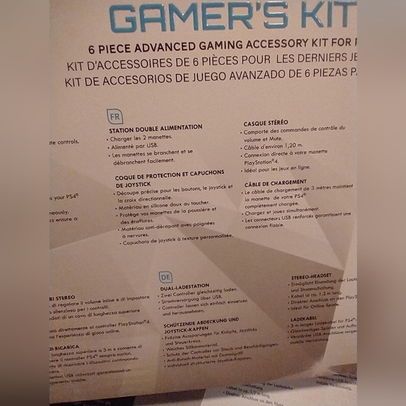 dreamGEAR PlayStation 4 Advanced Gamer's Starter Kit - Headset, Charging… - Picture 4 of 10